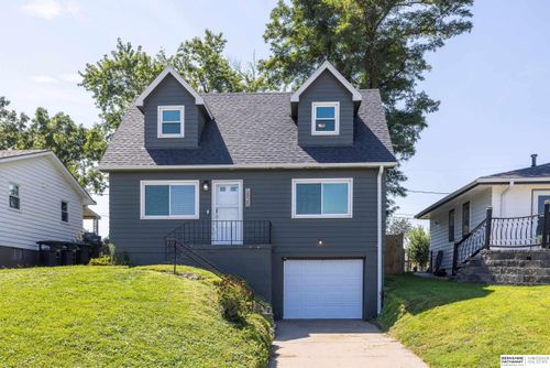 5825 N Street, Omaha, NE, 68117 | Card Image