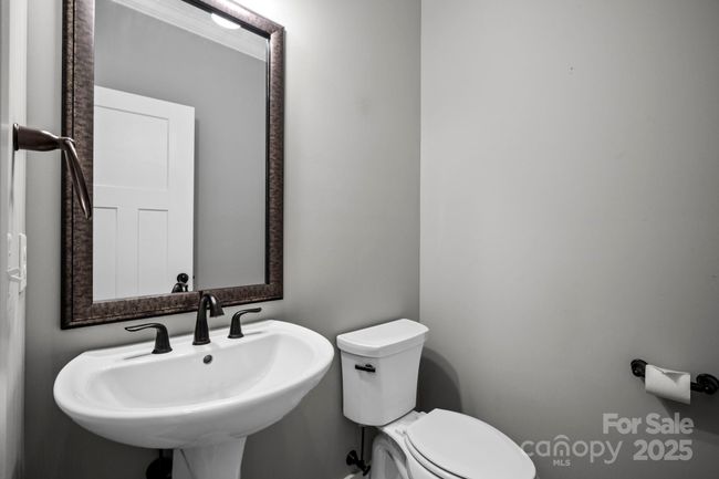 16 Sugarland Ridge Rd, House other with 3 bedrooms, 3 bathrooms and null parking in Fairview NC | Image 27