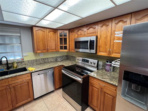 apt-a2-7521 W Sunrise Blvd, Plantation, FL, 33313-4436 | Card Image