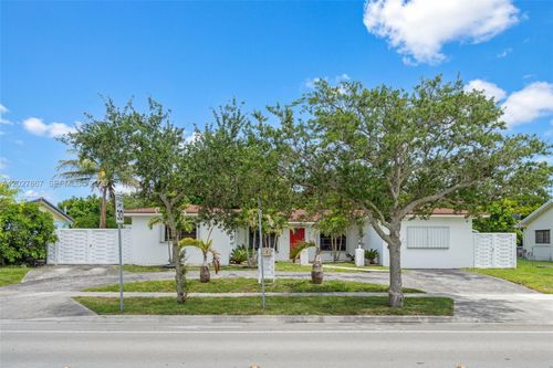 9110 Caribbean Blvd, Cutler Bay, FL, 33157 | Card Image