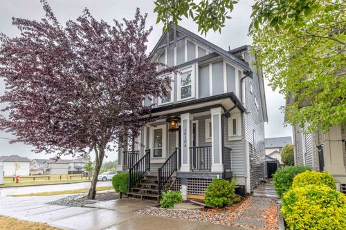 19105 72 Avenue, Surrey, BC, V4N6L1 | Card Image