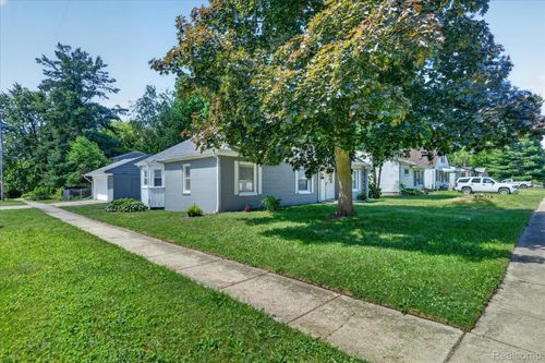 24827 Puritan, Redford, MI, 48239-3624 | Card Image
