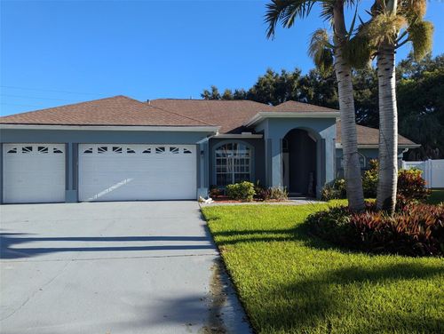 8625 Centre Ct, Largo, FL, 33777-1239 | Card Image