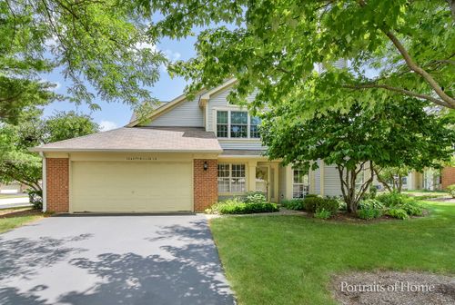 0-30W075 Willow Ln, Warrenville, IL, 60555-1064 | Card Image