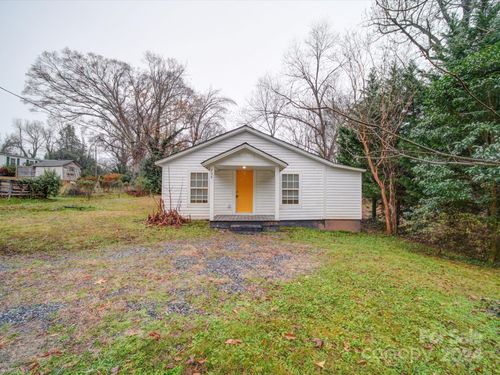 208 Oakland Dr, Lowell, NC, 28098-1344 | Card Image