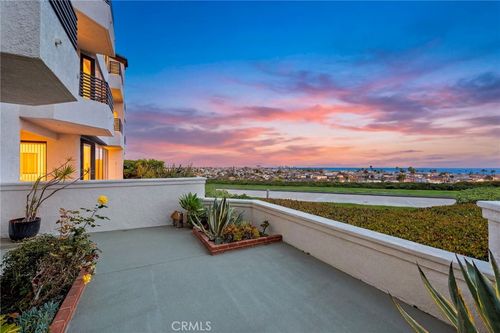 111-200 Paris Ln, Newport Beach, CA, 92663-1600 | Card Image