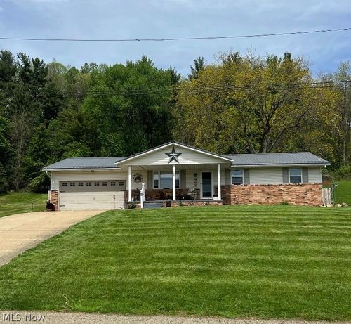 202 Ridgewood Blvd, Minerva, OH, 44657-1031 | Card Image