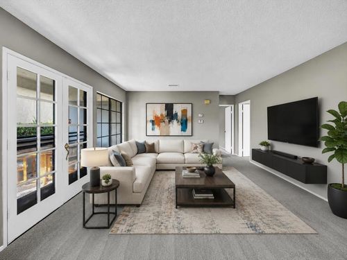 43-8608 Arminda Cir, Santee, CA, 92071-3677 | Card Image