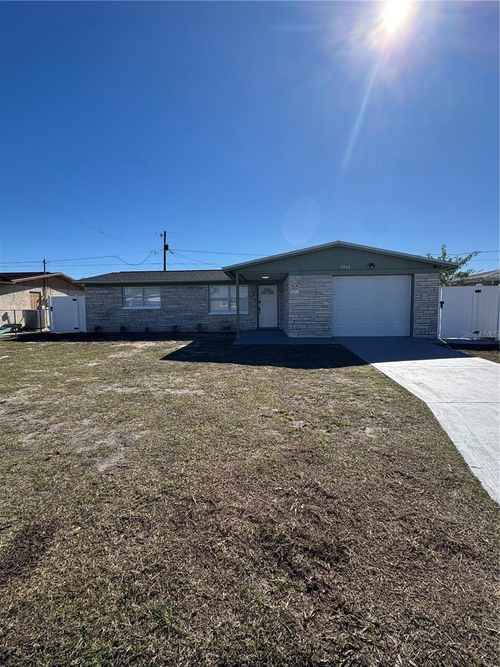 3904 Cedarwood Dr, HOLIDAY, FL, 34691-3420 | Card Image