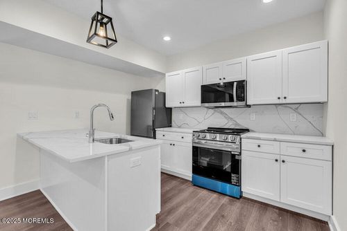 apt-b2-700 1st Ave, Asbury Park, NJ, 07712-6572 | Card Image