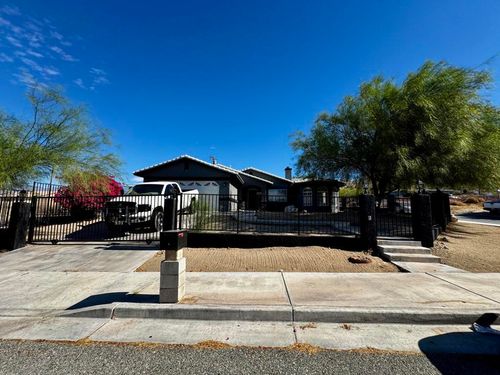 67890 Alameda Dr, Desert Hot Springs, CA, 92240 | Card Image