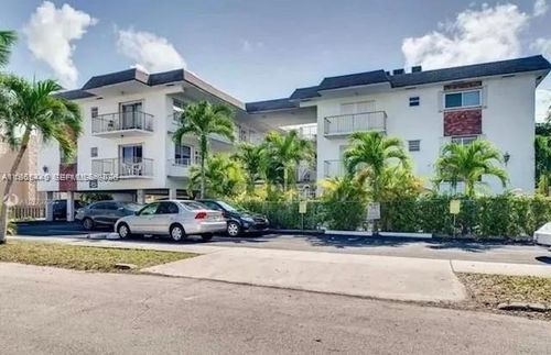 103-1840 Dewey St, Hollywood, FL, 33020-6058 | Card Image