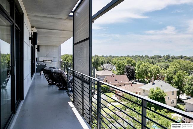 APT-401 - 1502 S 10 Th St, Condo with 2 bedrooms, 3 bathrooms and 2 parking in Omaha NE | Image 12