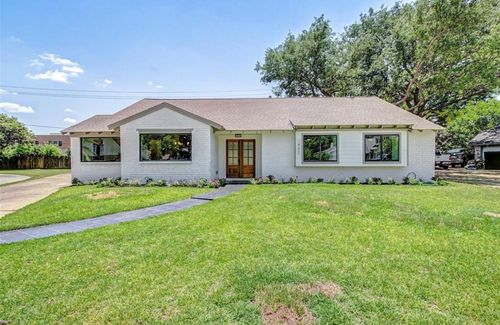 1902 Knoboak Cir, Houston, TX, 77080-6430 | Card Image