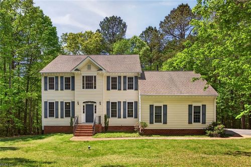 9123 Whispering Dr, Toano, VA, 23168-8934 | Card Image