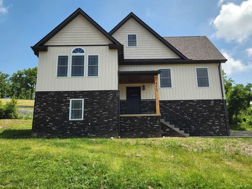 400 Sycamore Dr, Bridgeport, WV, 26330-1641 | Card Image