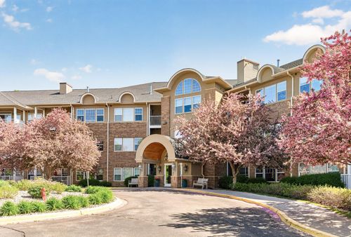220-3800 85th Avenue N, Brooklyn Park, MN, 55443 | Card Image