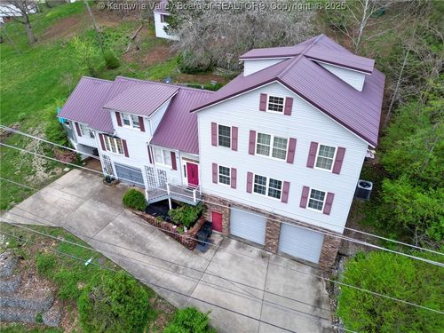 1520 Hash Ridge Rd, Barboursville, WV, 25504-9433 | Card Image