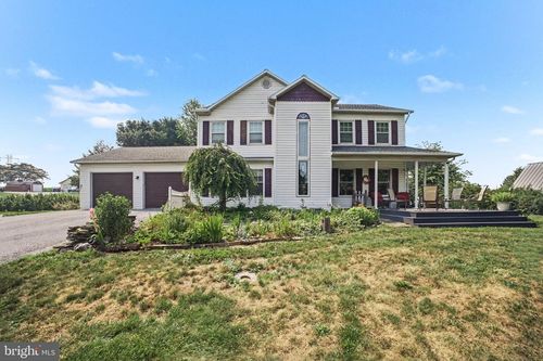 581 Hostetter Ln, ANNVILLE, PA, 17003-9621 | Card Image