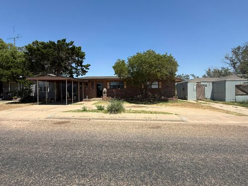207 Hickory St, Levelland, TX, 79336-5615 | Card Image