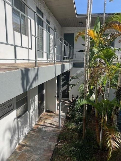 apt-26-608 Se 6th St, Fort Lauderdale, FL, 33301-3428 | Card Image