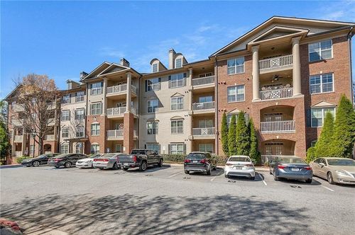 1104-4805 W Village Way Se, Smyrna, GA, 30080-9220 | Card Image