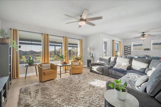11021 Moonsail Dr, House other with 4 bedrooms, 3 bathrooms and null parking in Parrish FL | Image 8