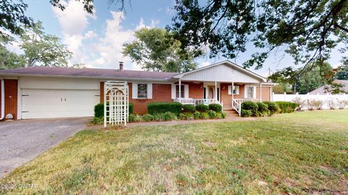 2516 Stoneville Rd, Dyersburg, TN, 38024-5232 | Card Image