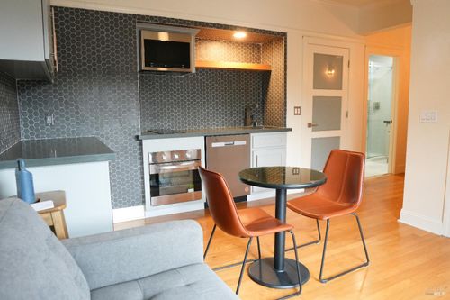 apt-212-1715 Sonoma Blvd, Vallejo, CA, 94590-6081 | Card Image