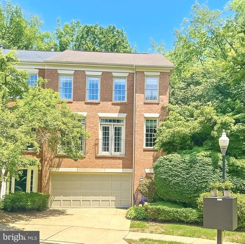 1310 Sundial Dr, RESTON, VA, 20194-2000 | Card Image