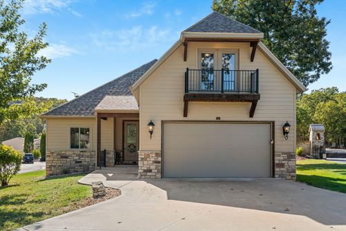 16 Grand Vin Rd, Blue Eye, MO, 65611-5646 | Card Image