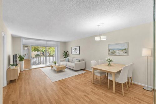 203-1015 Country Club Dr, Margate, FL, 33063-3221 | Card Image