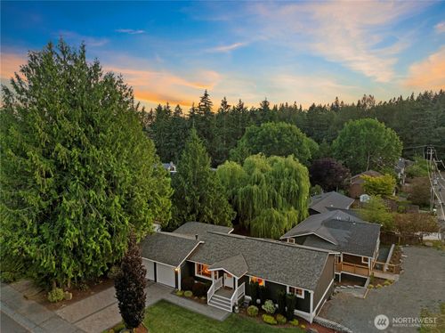 13115 80th Avenue Ne, Kirkland, WA, 98034 | Card Image