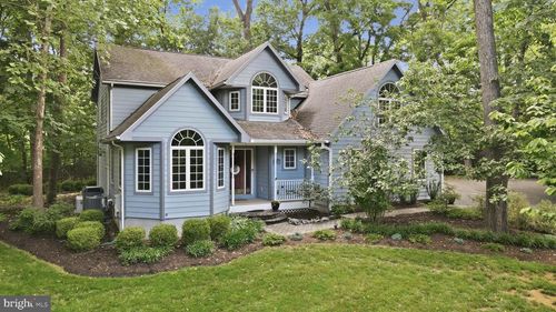 63 Hackberry Cir, SHEPHERDSTOWN, WV, 25443-4018 | Card Image