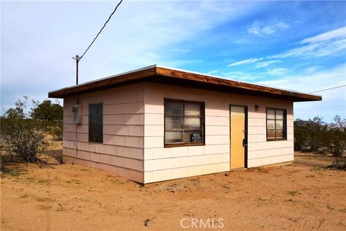 57129 Pine, Landers, CA, 92285 | Card Image