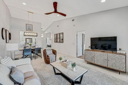 225 Cypress Point Dr, Palm Beach Gardens, FL, 33418-7143 | Card Image