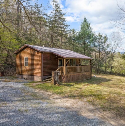 22 Mulberry Ln., Bastian, VA, 24314 | Card Image