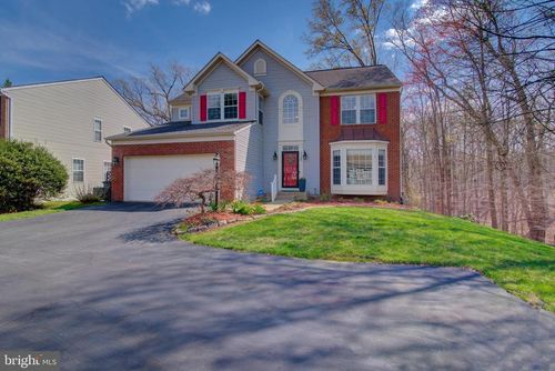 13124 Kinnicutt Dr, WOODBRIDGE, VA, 22192-5601 | Card Image