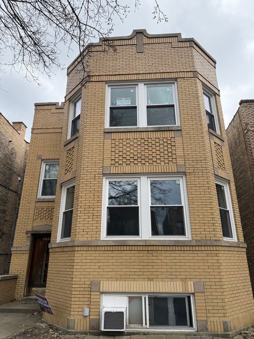 1-2827 W Lunt Ave, Chicago, IL, 60645-2967 | Card Image