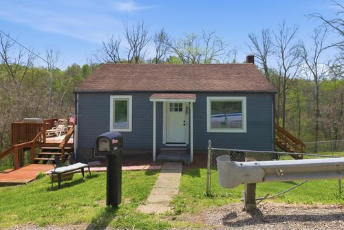 45975 County Road 58, Coshocton, OH, 43812-9596 | Card Image