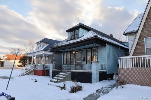 2020 Halleck St, Hamtramck, MI, 48212-4204 | Card Image