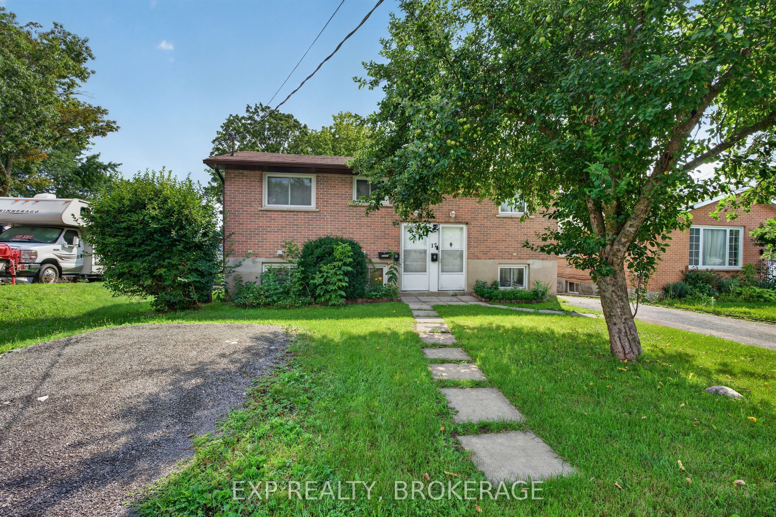 Residential in Kingston 2