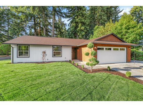 15204 Ne 42nd St, Vancouver, WA, 98682-7043 | Card Image