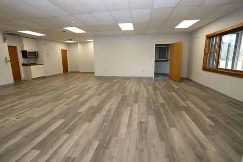 b-145 Citizens Road, Derby, VT, 05829 | Card Image