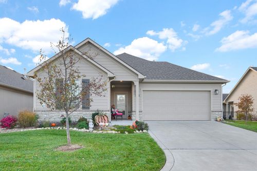 4965 N Indian Oak St, Bel Aire, KS, 67226-7665 | Card Image