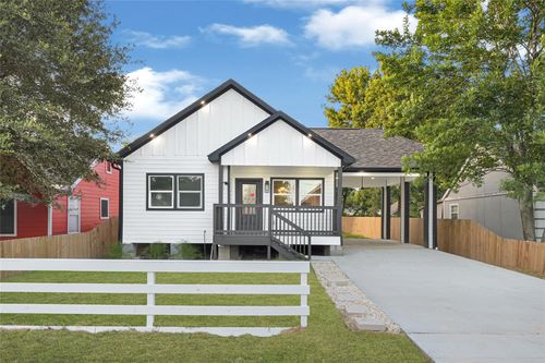 313 Avenue B, South Houston, TX, 77587-3632 | Card Image