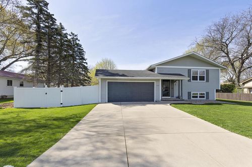 1113 Laurie Drive, Fort Atkinson, WI, 53538 | Card Image
