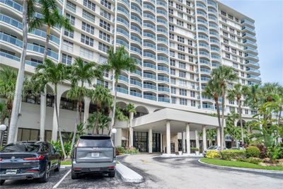 508 - 3800 S Ocean Dr, Condo with 1 bedrooms, 1 bathrooms and null parking in Hollywood FL | Image 2