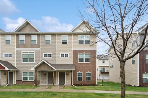 unit-108-9120 Greenspire Dr, West Des Moines, IA, 50266-1668 | Card Image