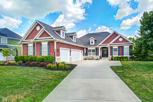 11626 Laurel Springs Cir, Noblesville, IN, 46060-1288 | Card Image